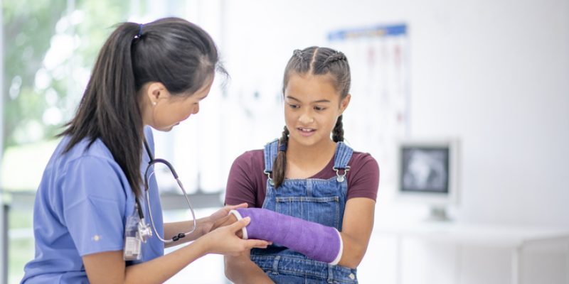 Urgent Care doctor-patient